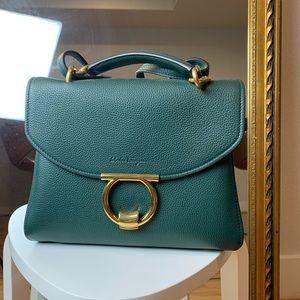Salvatore Ferragamo GANCINI TOP HANDLE